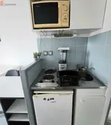 Miniature 4
