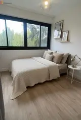 Miniature 4