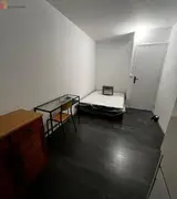 Miniature 4
