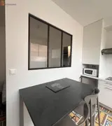 Miniature 4