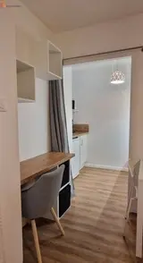 Miniature 4