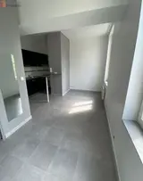 Miniature 9