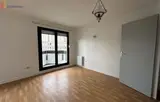 Miniature 18