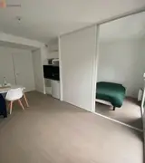 Miniature 4
