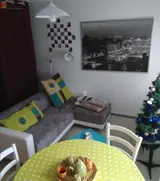 Miniature 1