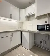Miniature 4