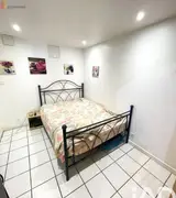 Miniature 4