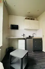Miniature 2