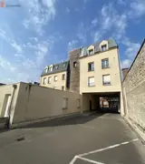 Miniature 1