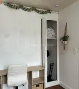 Miniature 4