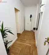 Miniature 4