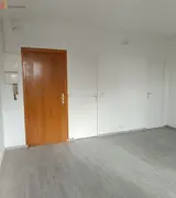 Miniature 10