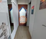 Miniature 4
