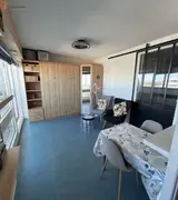 Miniature 10