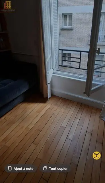 Studio à Paris