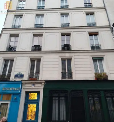 Studio à Paris