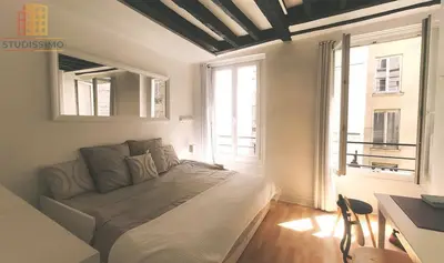 Studio à Paris