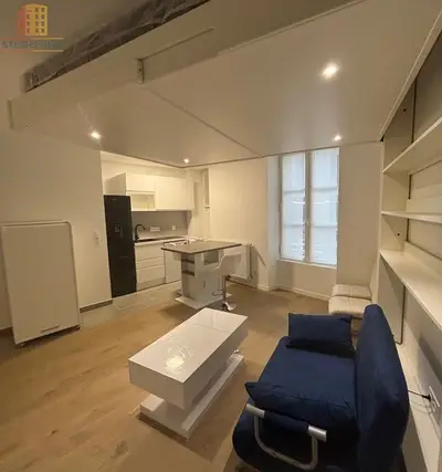 Studio à Paris