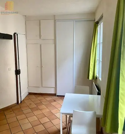 Studio à Paris