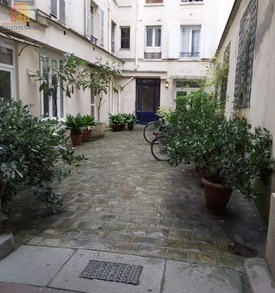Studio à Paris