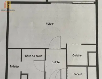 Studio à Paris