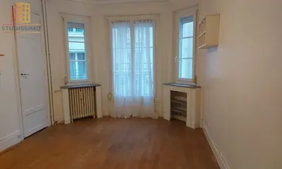 Studio à Paris