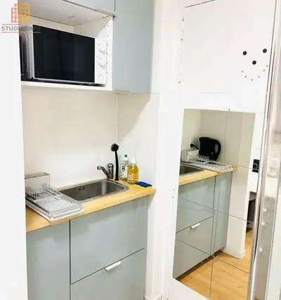 Studio à Paris