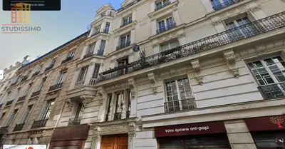 Studio à Paris