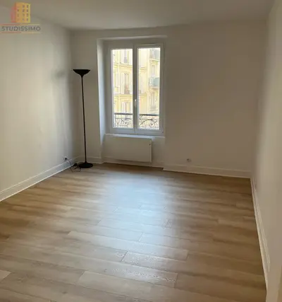 Studio à Paris