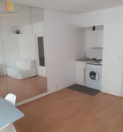 Studio à Paris