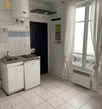 Studio à Paris