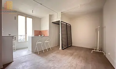 Studio à Paris