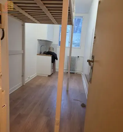 Studio à Paris