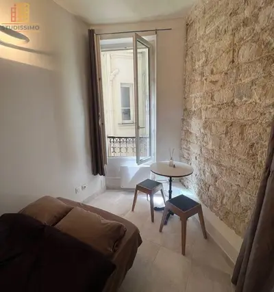 Studio à Paris