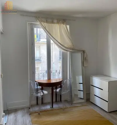 Studio à Paris