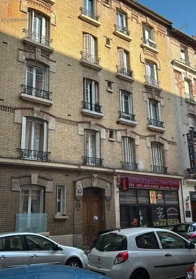 Studio à Clichy