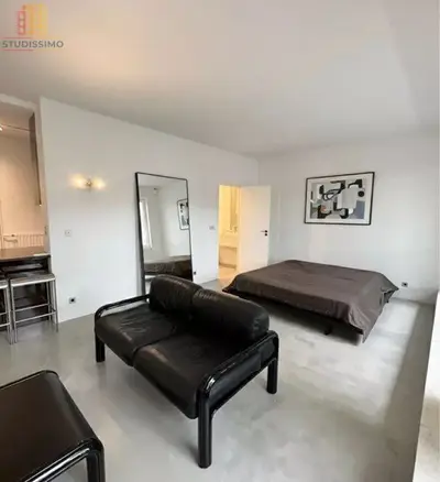 Studio à Neuilly-sur-Seine