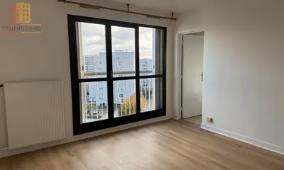 Studio à Aubervilliers
