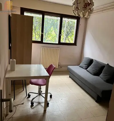 Studio à Noisy-le-Roi