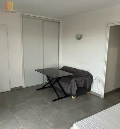 Studio à Achères