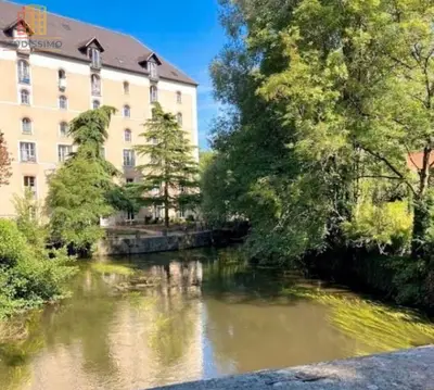Studio à Auvers-Saint-Georges