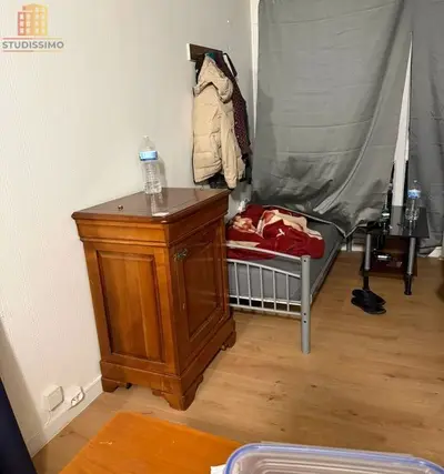 Studio à Grigny