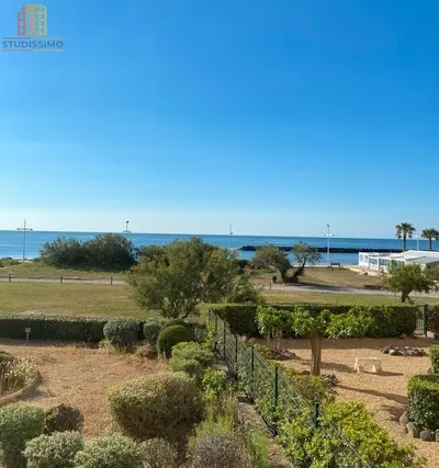 Studio à Agde
