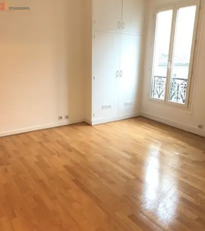 Studio à Paris