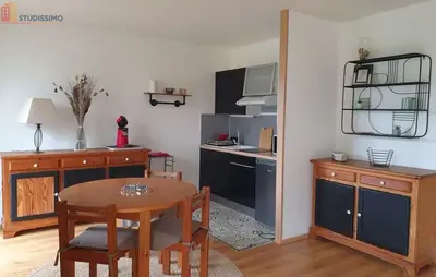 Studio à Cusset
