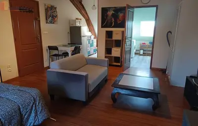 Studio à Neuvy