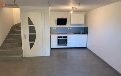 Studio à Allemagne-en-Provence