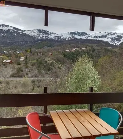 Studio à Enchastrayes