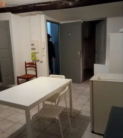 Studio à Les Mées