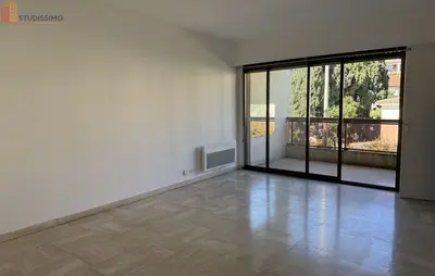 Studio à Le Cannet